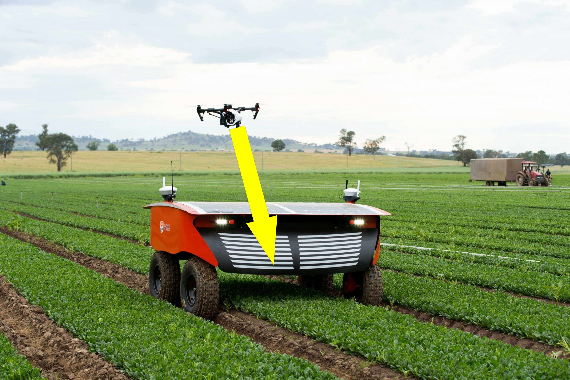 Россия запускает производство первого в мире автономного трактора-робота