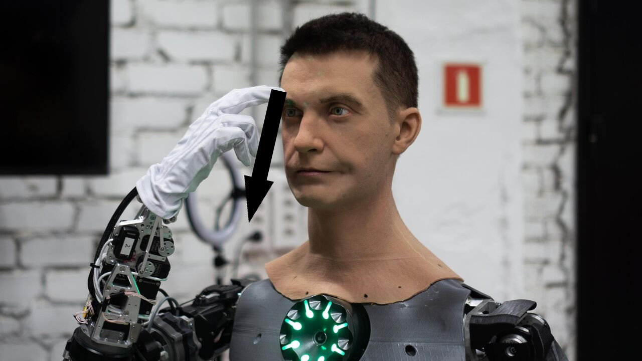 Сергей Дружко в роли робота: новая интерпретация «Небриллиантовой руки»